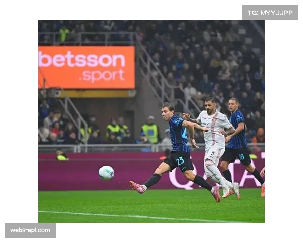 消息:国米训练基地向媒体开放15分钟,观察项目含防守战术演练